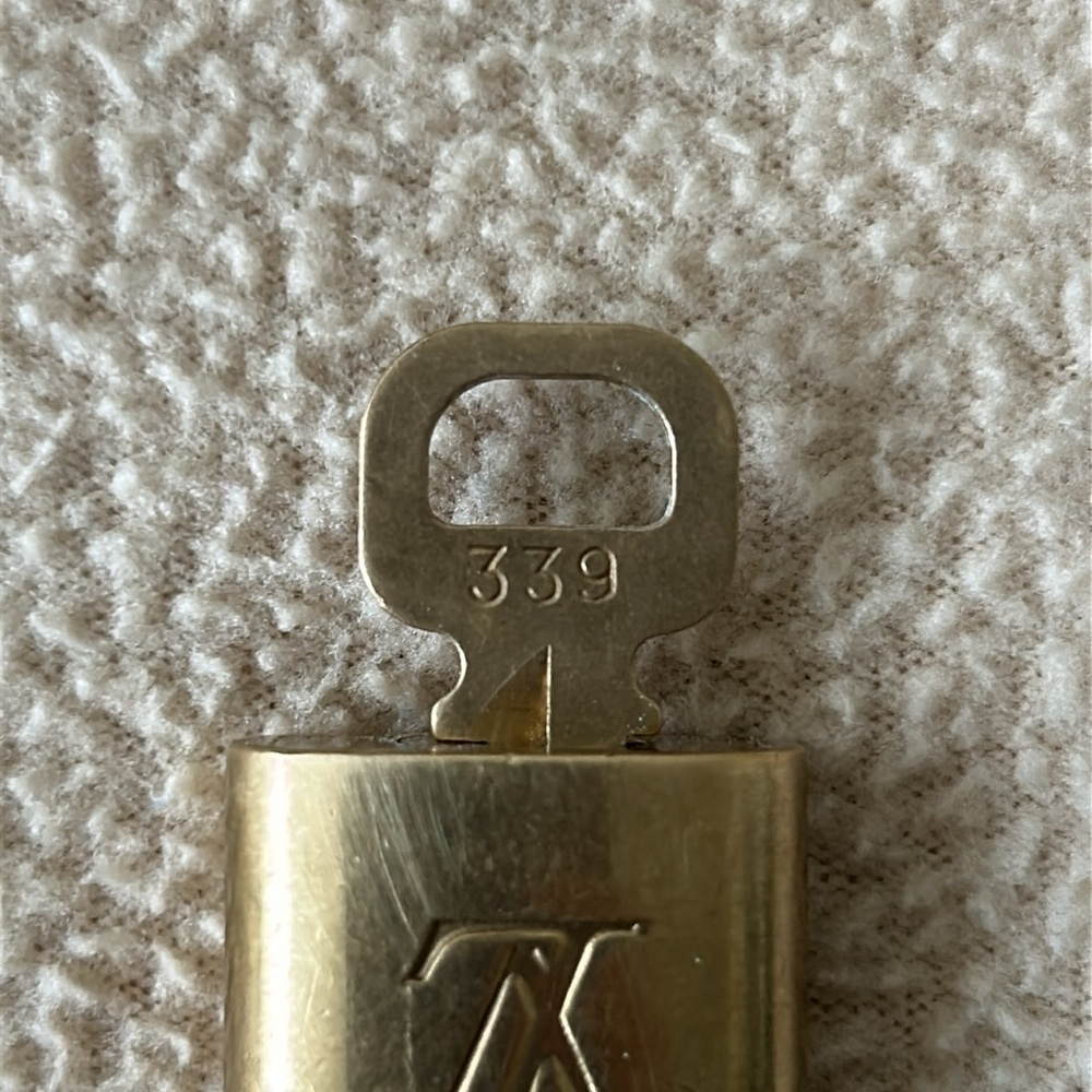 Louis Vuitton Lock and Key #339 - Picture 2 of 4